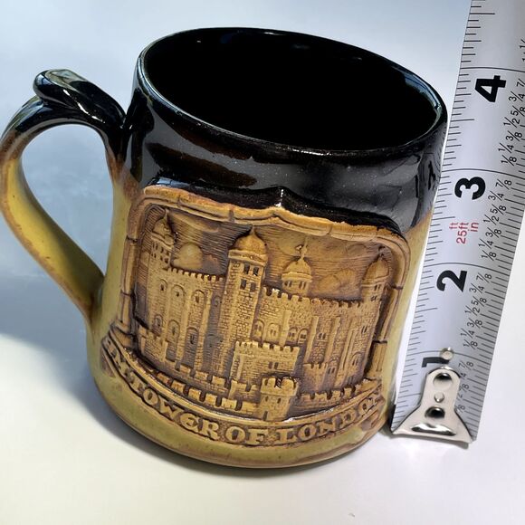 H.M. Tower of London 3D Etched Stoneware Pottery Coffee Tea Mug England Royal - Picture 8 of 8